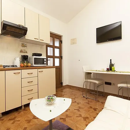 Apartman Cvek